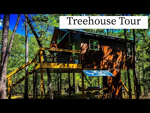 Treehouse Tiny Cabin w/ Hot Tub Tour - The Bluebird