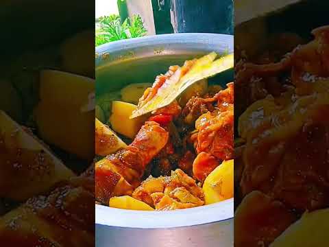 #chickencurry #chickenaloo #shortvideo #mychannel #cooking #youtube #treandingshort #viralshort #yt