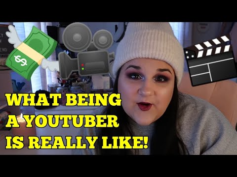 Answering All YOUR Questions About Being a Mid Size Youtuber! *tea*