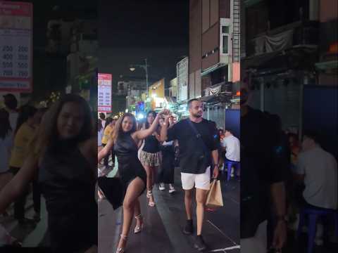 Bangkok late night scenes | Bangkok Nightlife #thailandnightlife #bangkoknightlife