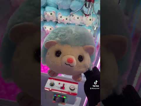 How to WIN Arcade Claw Machines!! 🧸 #arcade #clawmachine #shorts