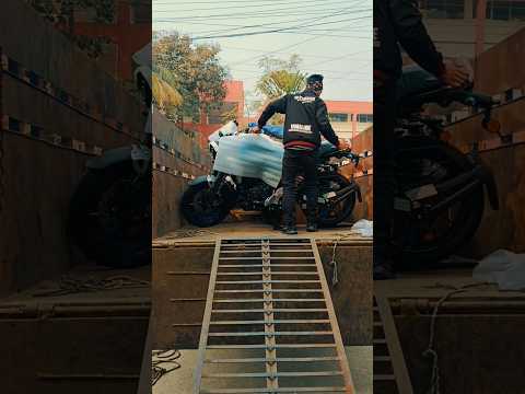 Bike unloding  video #bike #unloading #video #subscribetomychannel