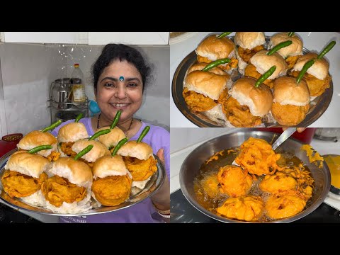 VIRAL CHICKEN VADA PAV RECIPE | @MaddyMummy