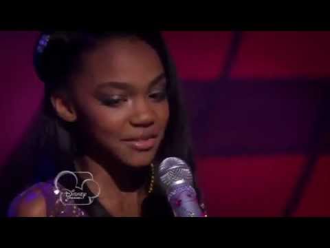 China Anne McClain - Beautiful ("ANT Farm" & "Programa de Talentos")