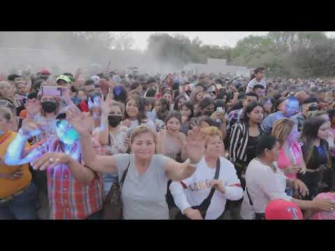 La Cumbia Diro en la cascada de Muzquiz Coahuila.... La Tropa Estrella