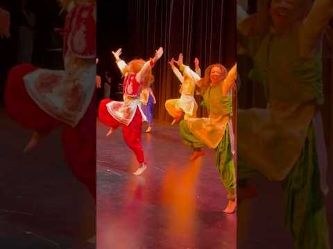 KIWI GIRLS BHANGRA | NAKHREYA MARI | MISS POOJA | thebhangrafitness | New Zealand #youtubeshorts