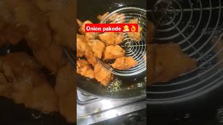 Onion pakode 🧅👌#onionpakode #foodlover #motivational #anuruddhacharya #trending #viral #shorts