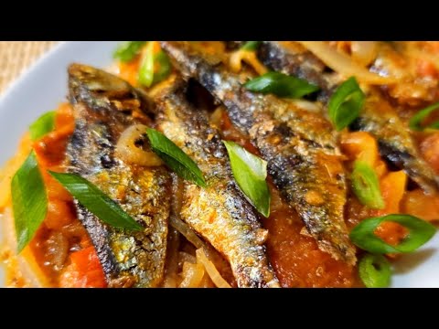 Sarciadong Tuyo|| Fried Dried Fish With Tomatoes