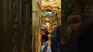 Live Darshan Of Shree Siddhivinayak Ganpati |Siddhivinayak Temple Dadar Mumbai #viral #siddhivinayak