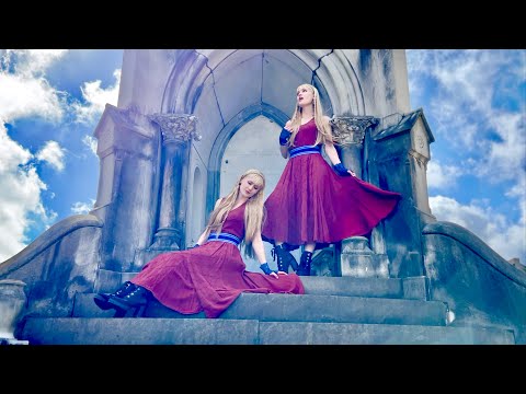 House of the Rising Sun (Harp Twins)