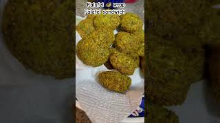 Falafel Sandwich 🥙 #arabic #food #healthy #viral #tasty #trending #easy #shortsvideo #petra #qatar