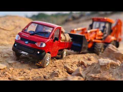 Diecast Scale Model Of Mahindra Jeeto Pickup Truck | Bolero Pickup | Auto Legends