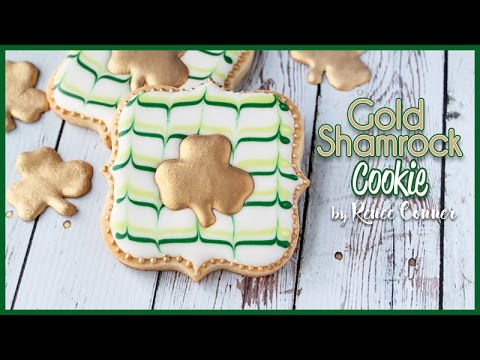 Gold Shamrock Cookie | Renee Conner