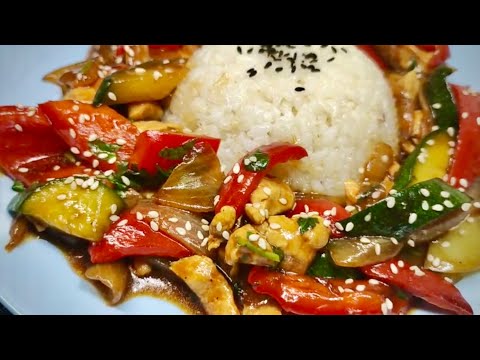 Exploring Chinese Culinary Magic: Savory Chicken, Veggie & Rice Delight!🥢🍚🌟