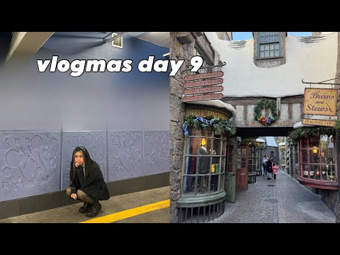 VLOGMAS DAY 9 🎄: we went to grinchmas