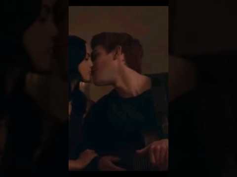 Riverdale: Archie and Veronica 💕Kissing in Front of Hiram Edit