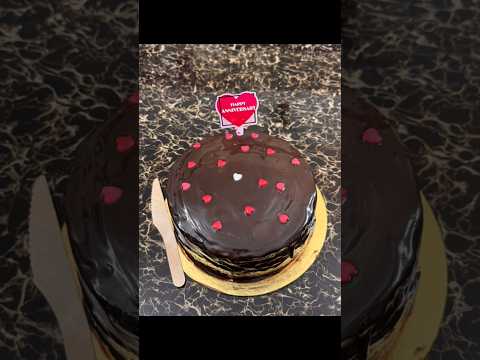 Chocolate loaded cake #cake #chocolatecake #cakedecoration #heroine  #bhojpuri