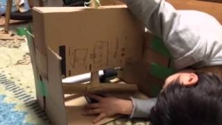 ダンボールで洗車機を作りました通