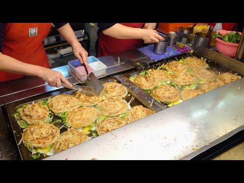 Vegetable Scallion Pancakes / 蔥蔬餅 - Taiwanese Street Food