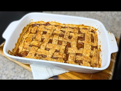 Delicious Peach Cobbler Recipe with Lattice Design Cooked in Peach Wine