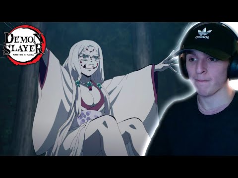 LETTING SOMEONE ELSE GO FIRST | S1 - E16 | Demon Slayer Reaction