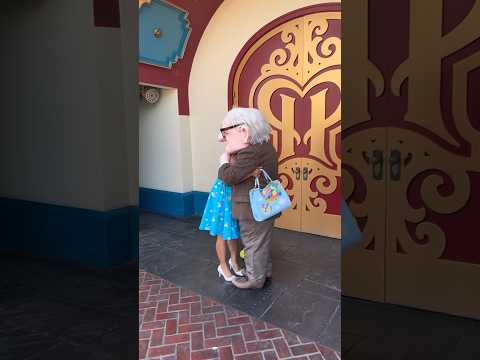 Meeting Carl at Disney California Adventure