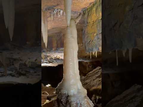 Ohio Caverns have rust color due to iron oxide, purple due to manganese oxide & white due to calcite