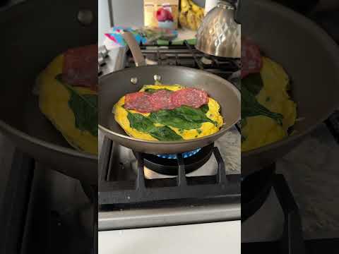 Make a low carb, high protein breakfast wrap with me | vlog | cooking #healthyrecipes