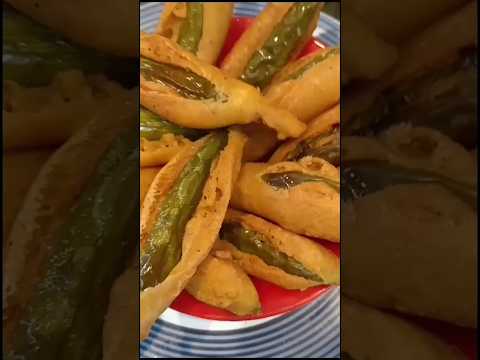 Mirchi bhajji 😋#viral #trending#mirchibhajji#bhajji#shorts