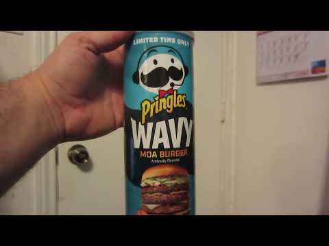 Pringles Wavy MOA Burger Chips Review