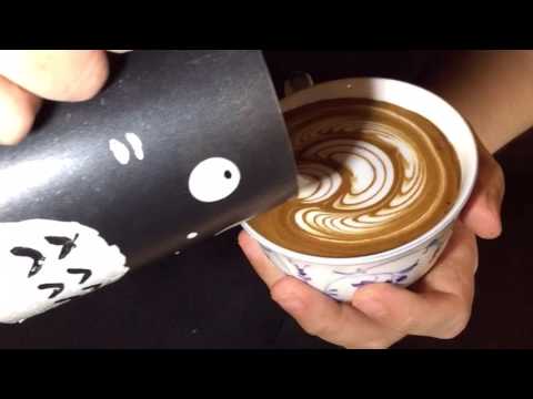 Latte art wing tulip 3+3+2