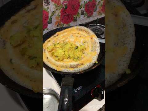 Ee combianation lo dosa Tinnara #asmr #asmrsounds #shortsfeed #viralvideo#shortsviral#breakfastideas