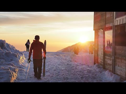 240523 Mt. Tateyama. Checking the conditions, the steep slope, and the beautiful sunset.