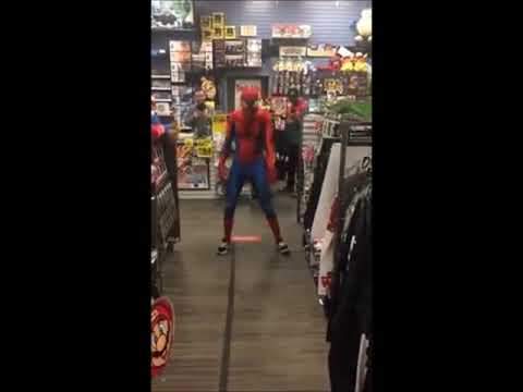 SPIDERMAN DANÇANDO