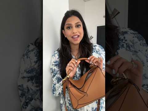 What’s in my Loewe bag!