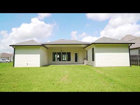 506 Cedar Lake Drive | Youngsville, LA 70592, USA