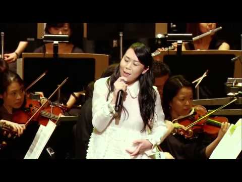 Rondo of the House of Sunflowers - (Joe Hisaishi - Studio Ghibli 25 Years Concert). Vocal: Mai