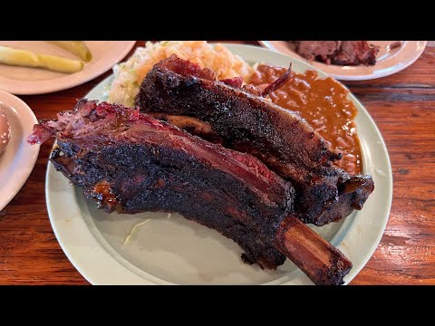 The Salt Lick BBQ in Driftwood 45min outside of Austin Texas - Bison Ribs, Beef Ribs, and Sausage