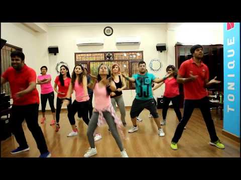 ROCKABYE | CLEAN BANDIT | ZUMBA FITNESS | Pre -Cool Down | DANCE FITNESS | ZIN MANISHA