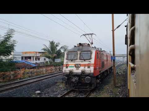 Bilaspur Junction 20813/Puri - Jodhpur Super Fast Express Entering Departing, Indian Railways 4k HD