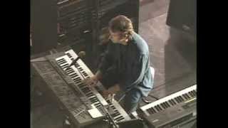 Genesis - Land of Confusion - Tony Banks Cam