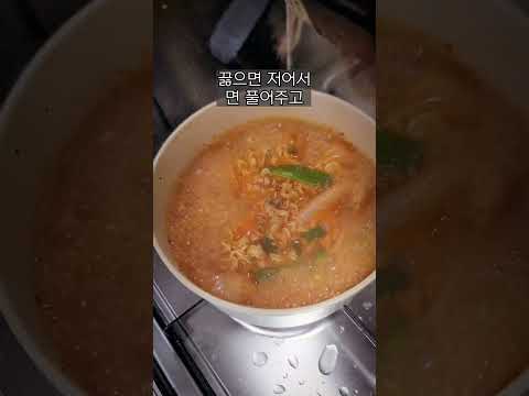 이게 그렇게 맛있다며? 사리곰탕 육개장 #shorts