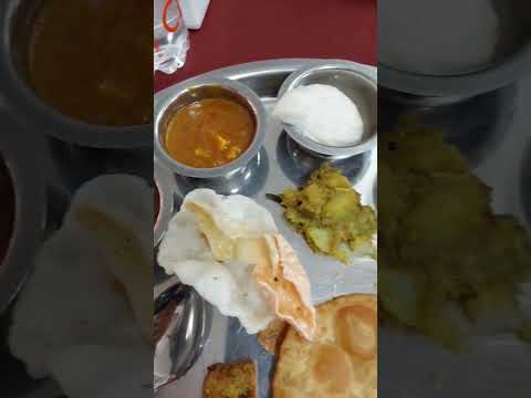 maharashtrian thali 🤤😋#foodie #foodlover #foodblogger #food #maharashtrianthali #maharashtra #thali