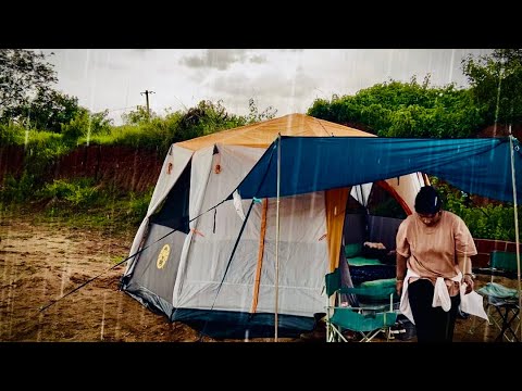 CAUGHT IN HEAVY RAIN: MUDDY CAMPSITE CHALLENGES | A DANCING PEACOCK SURPRISE