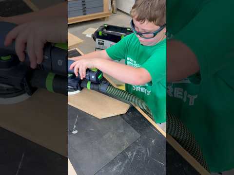 Festool so easy even a 7 yr old can use it! @festoolusa #asmrsounds #cordless #festool