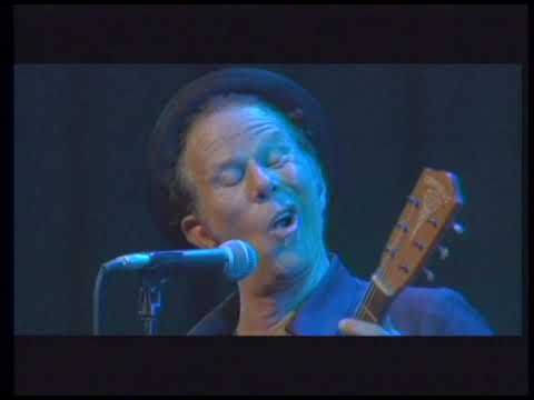 Tom Waits - "Bottom Of The World" (Live on The Orphans Tour, 2006)