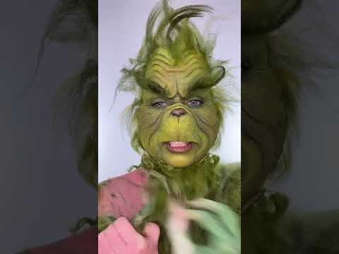 THE SLAP at the end 😱 The Grinch inspired makeup removal! ASMR!