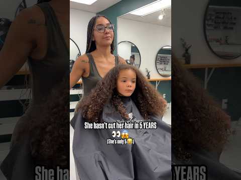 First Haircut🩷🥰 #hairtok #curlycut #curlystylist #curlyhair #curlyhairstyles #hairtexture #goals