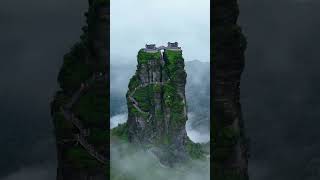 places on earth that don't feel real 😱 #travellingvideos #destinations #naturelove