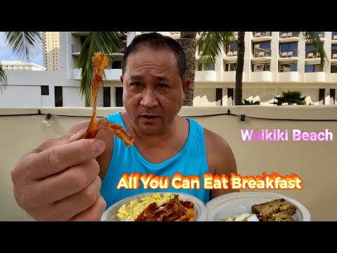 Waking Up to a Fantastic All-You-Can-Eat Breakfast | Waikiki Beach, Hawaii